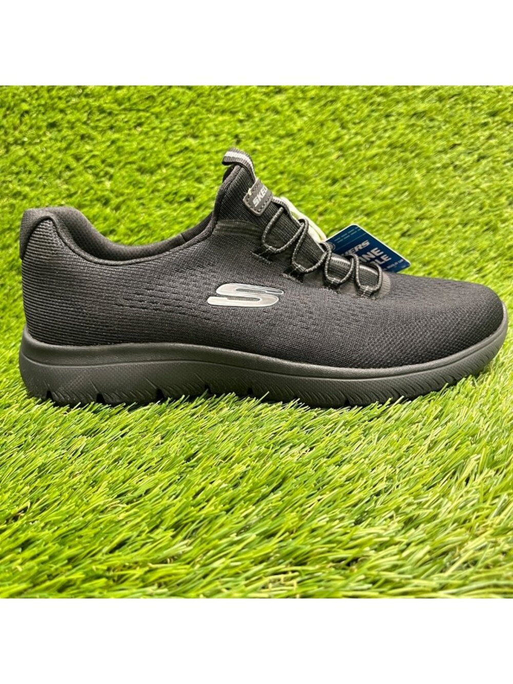 Skechers Summits-Radiant Flow Womens Size 7D Black Running Shoes Sneakers
